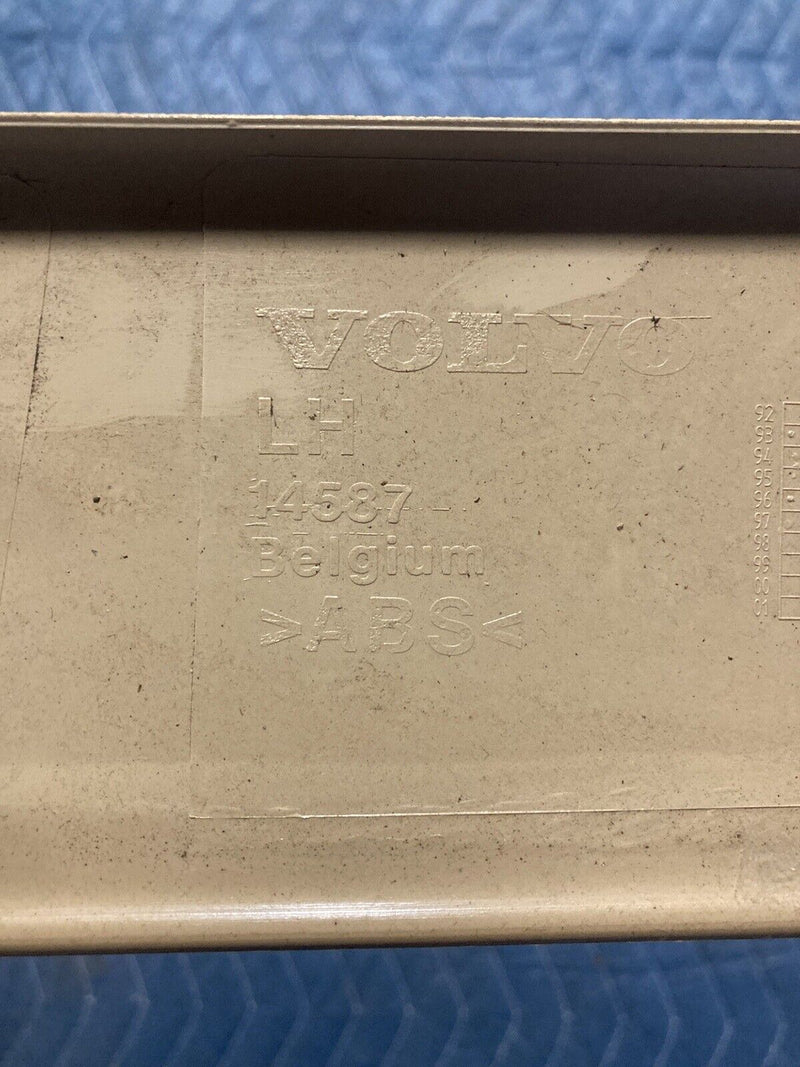 1998-2000 Volvo V70R V70 C70 D Pillar Trim Rear Window Left Driver #267M