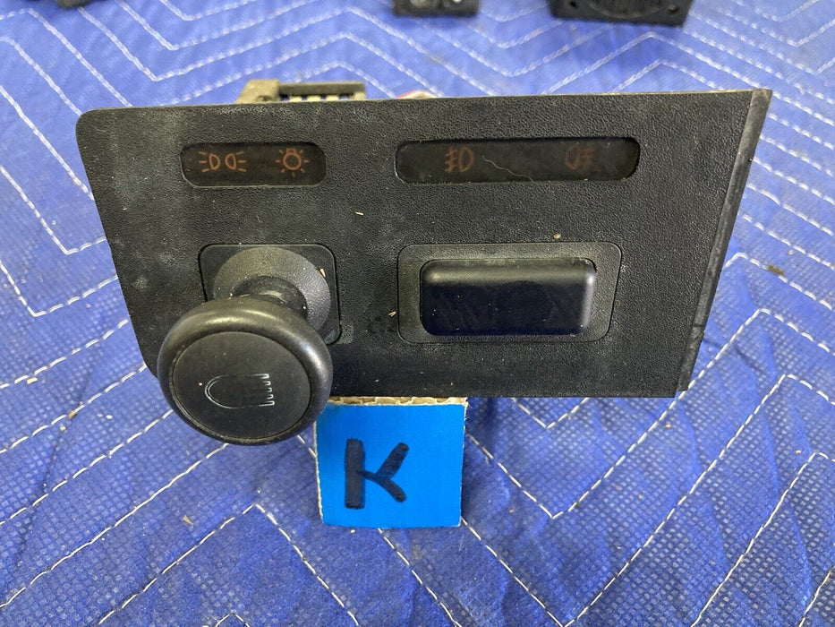 1984-1991 BMW 318i 325i E30 Headlight Switch Control Knob 1370655 OEM #2562M