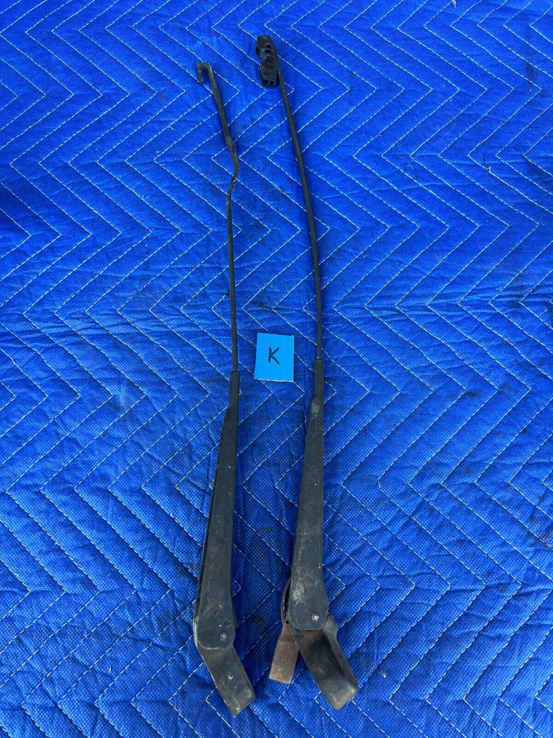 1979-1985 Mercedes 300SD W126 Pair Left & Right Windshield Wiper Arms OEM #427EM