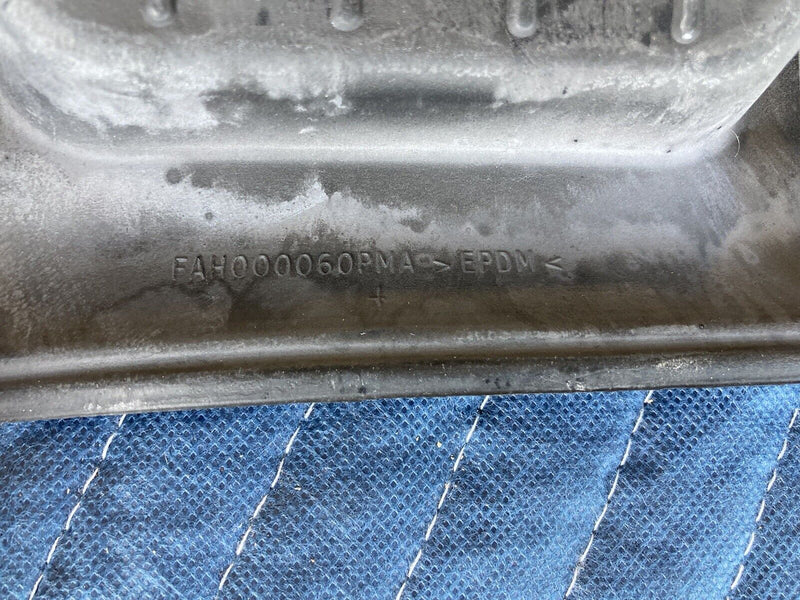 1998-2005 Land Rover Freelander Dash Tray Rubber Mat fah000060pma OEM #2451M