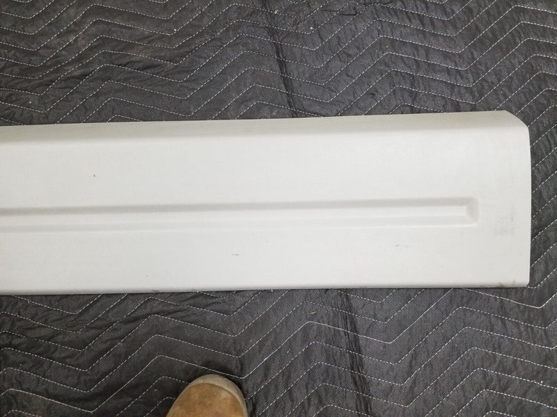 1988-1994 Chevy C/K 1500 Rear Cab Center Trim Panel OEM Light Gray #287AN