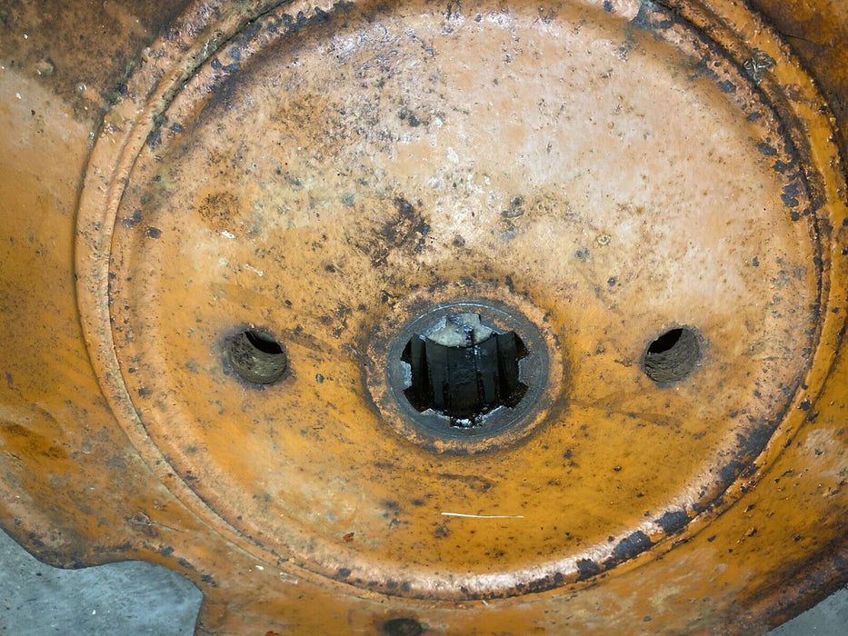 1938-1954 Allis Chalmers B AC Rear Wheel Hub Center AM-2794-5 OEM 848057 #2033E