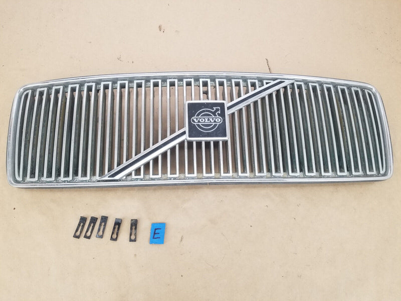 1992-1997 Volvo 850 850R Chrome Waterfall Grille w/Clips OEM #2853E