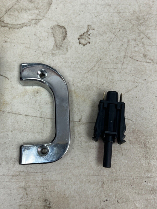 1979-1985 Mercedes 300SD W126 Left Driver Rear Door Hardware OEM #627EM