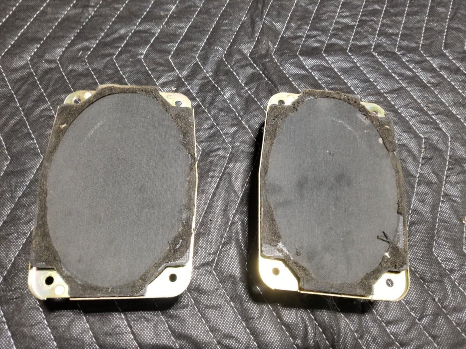 1988-1994 Chevy C/K 1500 Delco Rear Left & Right Speakers Pair OEM 39008F #264AN