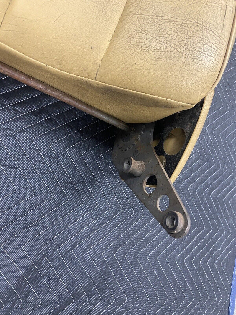 1986-1993 Volvo 240 244 245 Driver Side Front Seat Upright Heated Tan #2984E