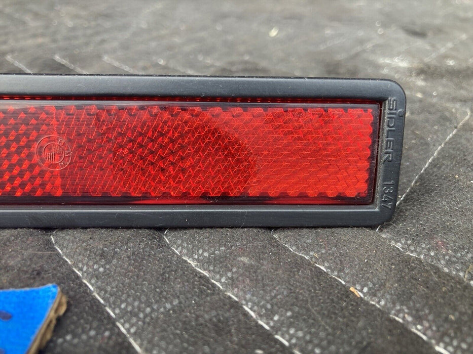 1982-1994 BMW E30 318i 325i 1377850 Rear Bumper Side Market Red Light OEM #2164M