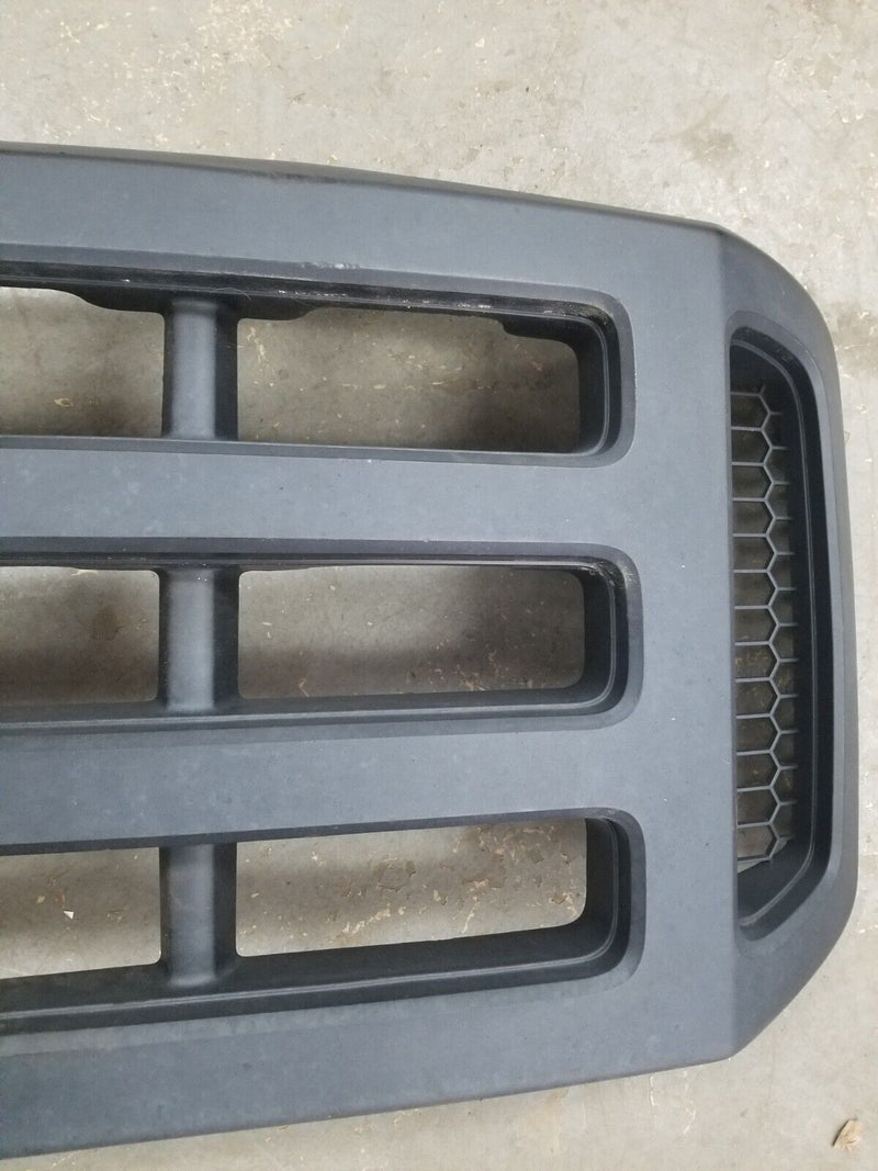 1999-2004 FORD F-350 POWERSTROKE OEM FRONT PLASTIC GRILL BLACK PLASTIC #CN621