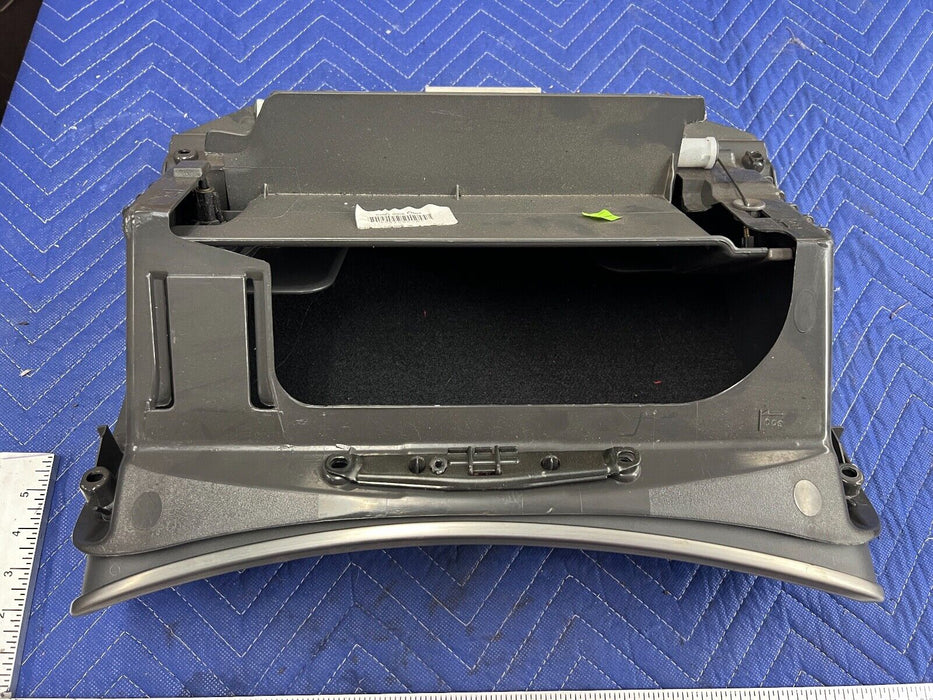 2005-2007 Volvo S60R V70R Glove Compartment Box Assembly 8650374 OEM #1004EM