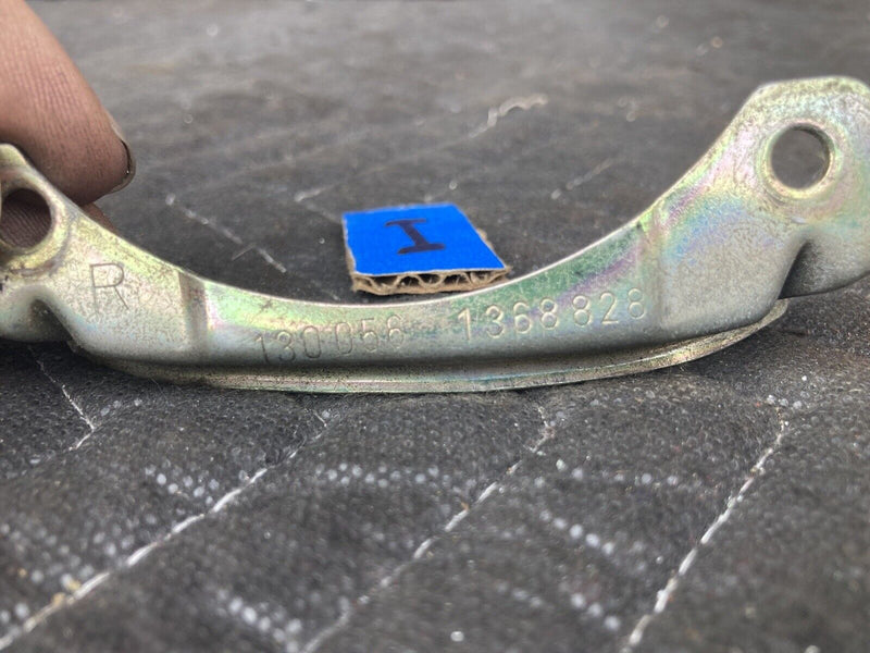 1982-1994 BMW E30 318i 325i 1368828 Tail Light Mounting Bracket R RH OEM #2190M