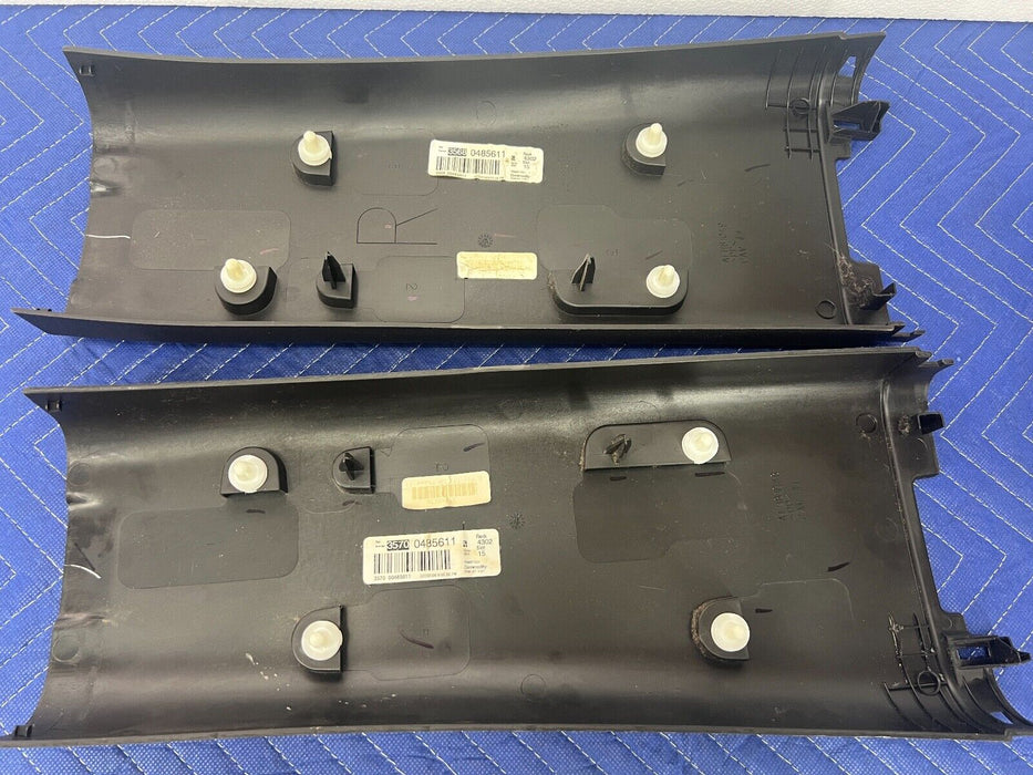 2006-2010 Hummer H3 LH & RH Pair B Pillar Trim Cover Lower 15253570 OEM #1373EM