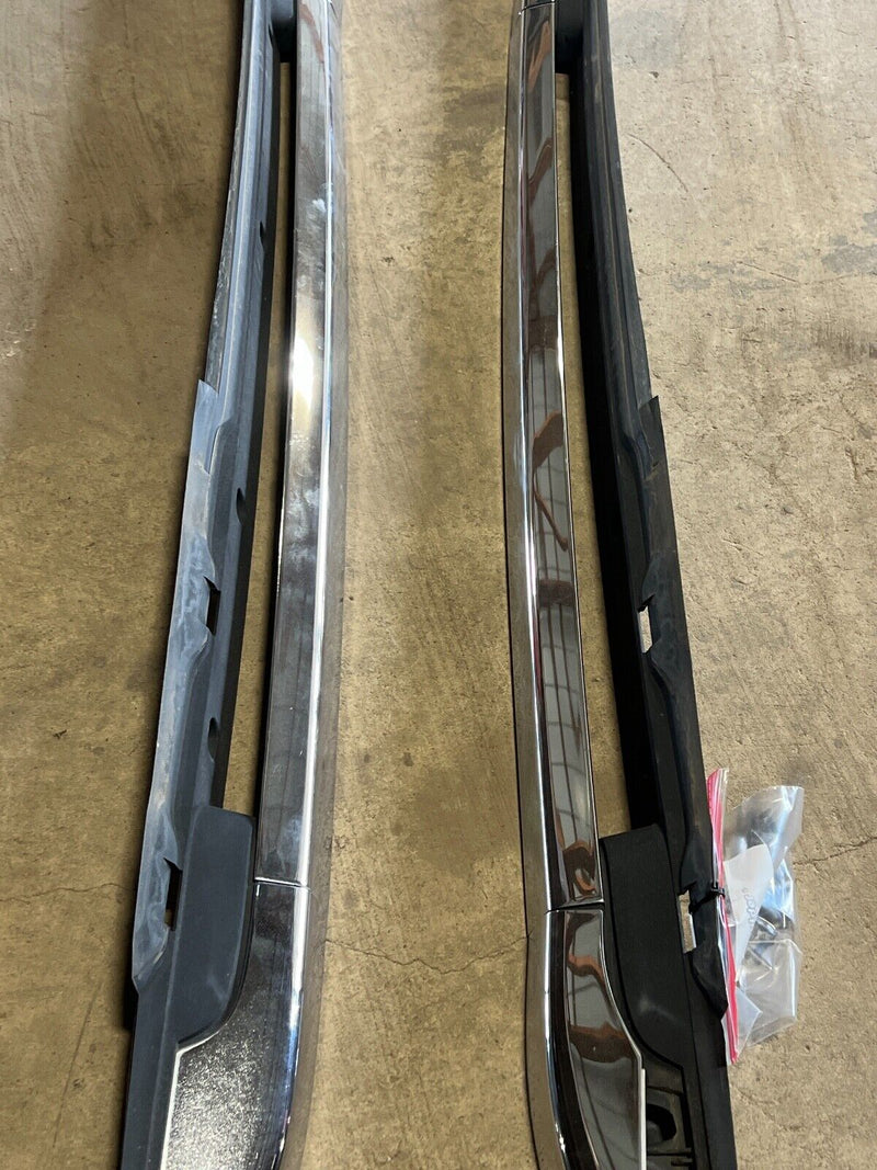 2002-2007 Saturn Vue Left & Right Chrome Luggage Roof Rack Cargo Bars OEM #626EM