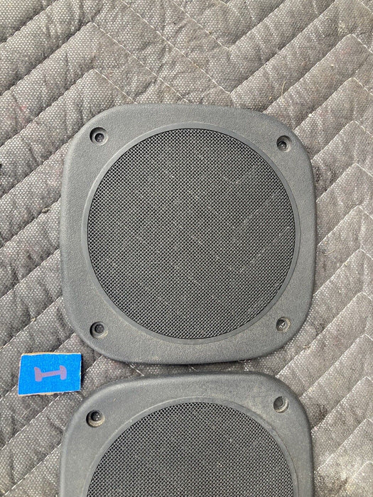 1982-1994 BMW E30 318i 325i 1370803 Left Right Speaker Grille Cover Pair #2219M