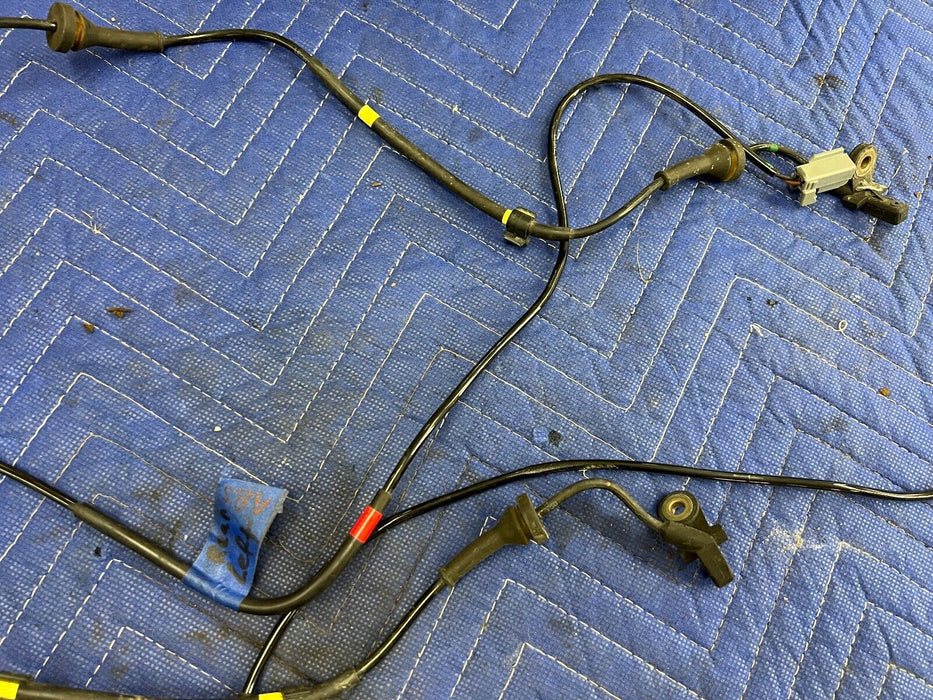 2005-2007 Volvo S60R V70R Rear LH & RH ABS Speed Sensor Wiring Cable OEM #1120EM