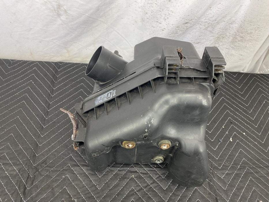 2009-2010 Pontiac Vibe Air Intake Air Cleaner Housing Filter MAF OEM #3090E