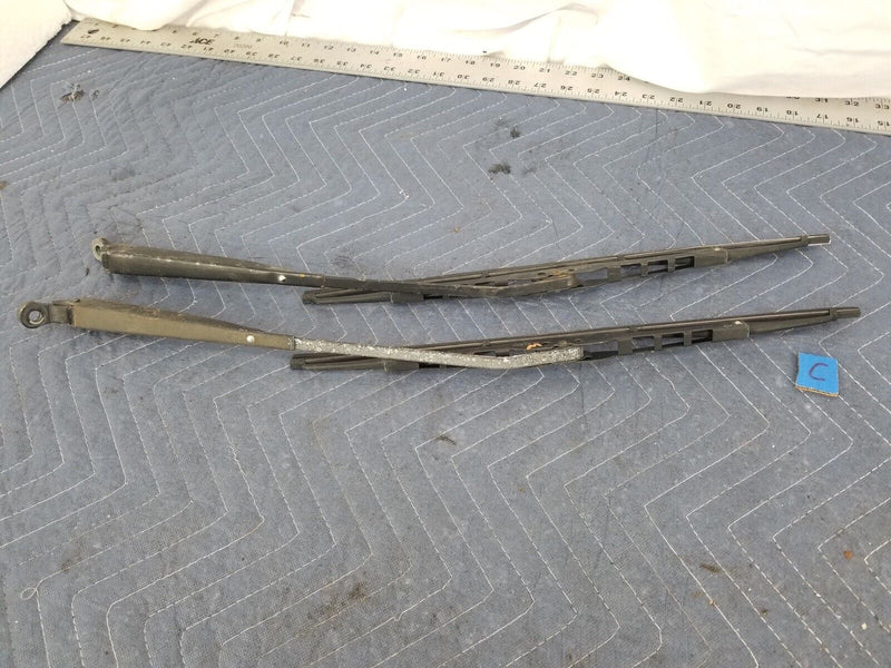 Volvo 240 244 245 Windshield Wiper Arm Pair Left & Right Pair OEM #2630E
