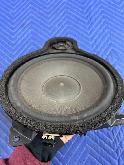 2005-2007 Volvo S60R LH & RH Rear Deck Speaker Subwoofers 3533908 OEM #1073EM