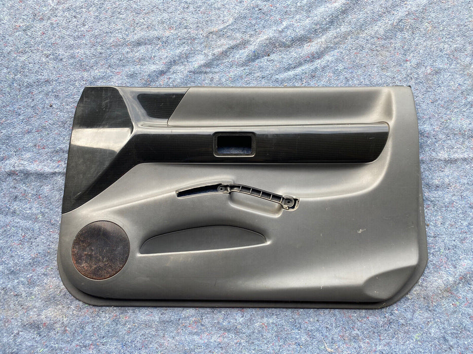 99-01 OEM Right Front Pass Side Door Card Grey Carbon RH ISUZU VEHICROSS #630E