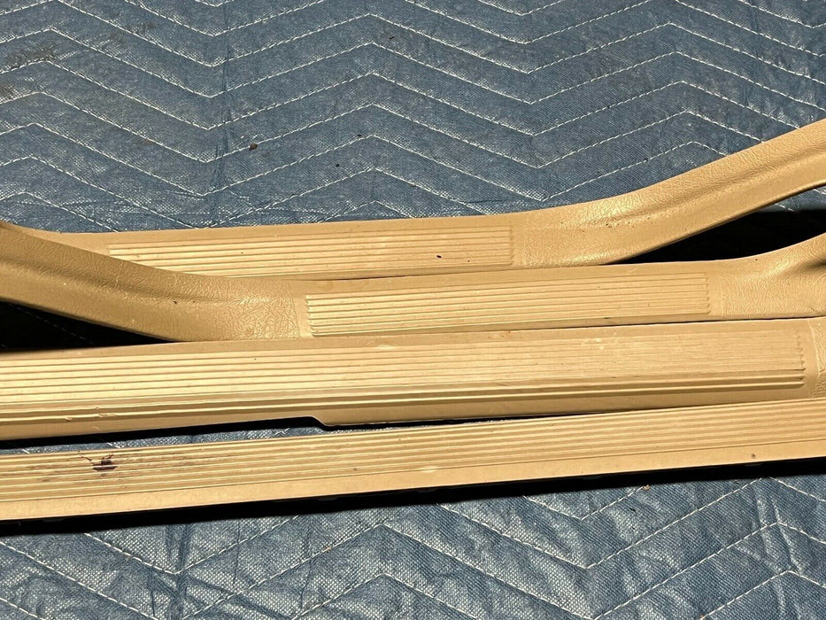 1998-2000 Volvo V70R S70 V70 Door Sill to Carpet Trim Front & Rear 4 Doors #80EM