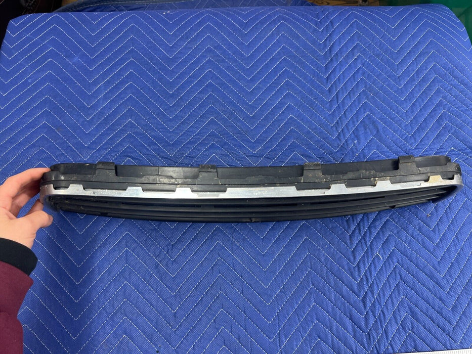 2006-2010 VW Jetta 2.5L Front Lower Bumper Fog Light Grill Trim K0853101 OE#81MC