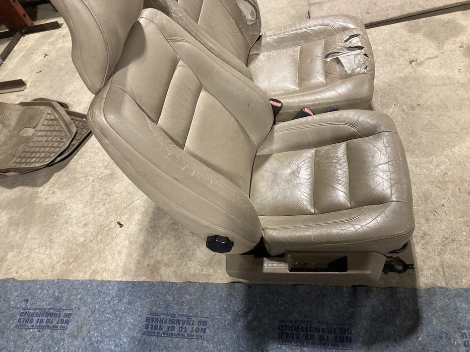 1992 1994 94 95 1997 Volvo 850 GLT Front Becket Seats Leather Tan Set OEM #661M