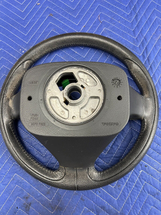 2005-2007 Volvo S60R V70R Steering Wheel Assembly Blue Emblem 30776480 OE#1033EM