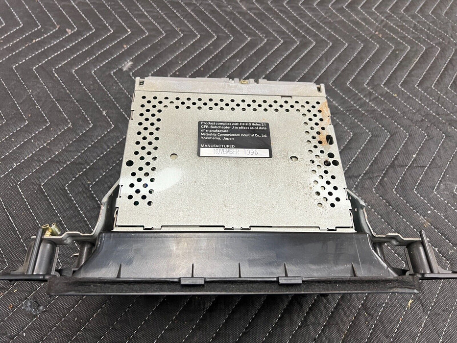 1995-1998 Acura TL Radio AM/FM Tape CD Player Stereo 39100-SW5-A000 OEM #823EM