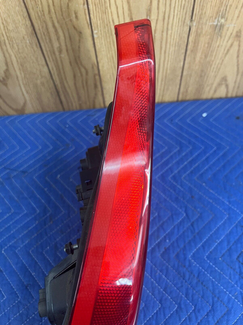 2005-2007 Volvo S60R V70R Driver Left LH Rear Brake Tail Light Lamp OEM #1185EM