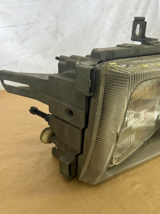 1979-1985 Mercedes 300SD W126 Driver L Headlight Assembly 1305234001 OEM #292EM