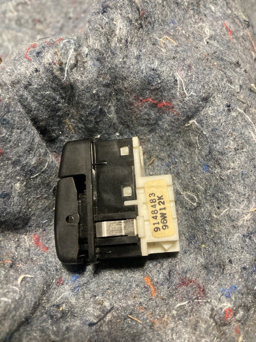 1992-1997 Volvo 850 GLT Door Lock Switch Button Power Interior OEM #706M