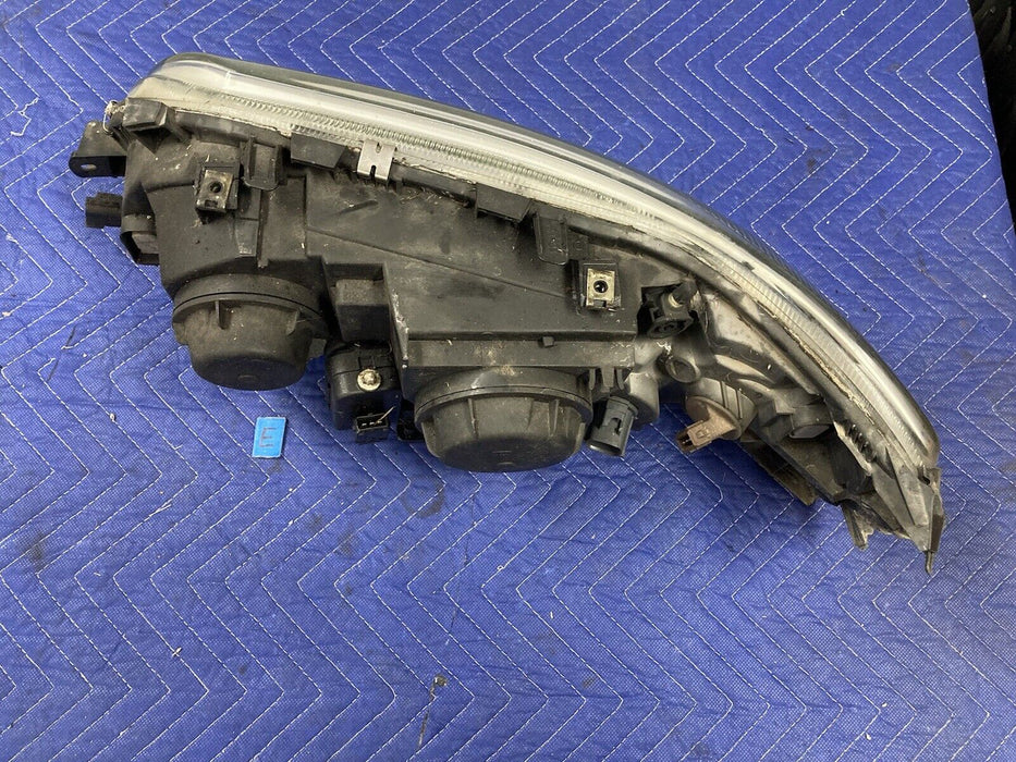 2004-2007 Volvo S60R V70R Right RH Headlight Driver Assembly 30655957 OEM #2847M