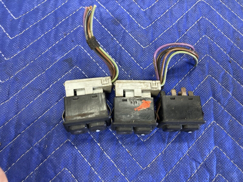 1984-1991 BMW 318i 325i E30 Set Of 3 Window Switch Button 1378938 OEM #2542M