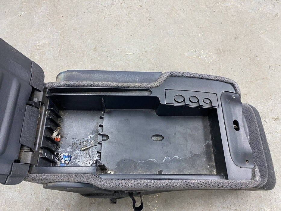 2001-2004 Dodge Dakota Front Center Console Gray Seat Armrest OEM #2431E