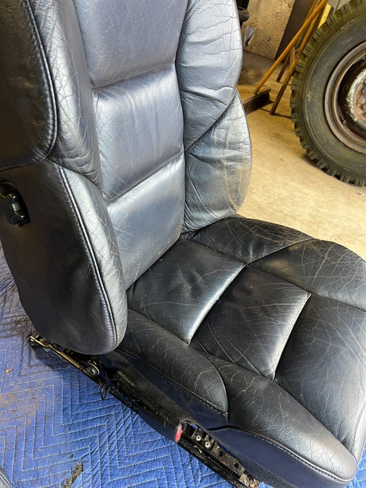 2005-2007 Volvo S60R V70R Front LH & RH Nordkap Leather Power Seats OEM #1226EM