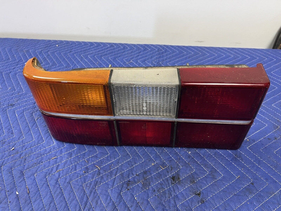 1986-1993 Volvo 240 242 244 Driver Left Tail Light Estonia Chrome Trim #3184E