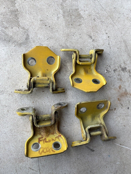 99-01 Isuzu Vehicross Left Right Door Hinge Set Upper & Lower Yellow OEM #1714E