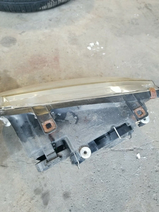 2001-2005 VW Jetta Engine 2.0L 01-05 manual PAIR FRONT HEADLIGHT ASSEMBLY #123CN