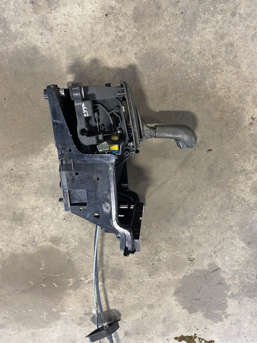 1998-04 Volvo V70 S70 V70R C70 Auto Shifter Assembly W/ Cables OEM Select #1590E