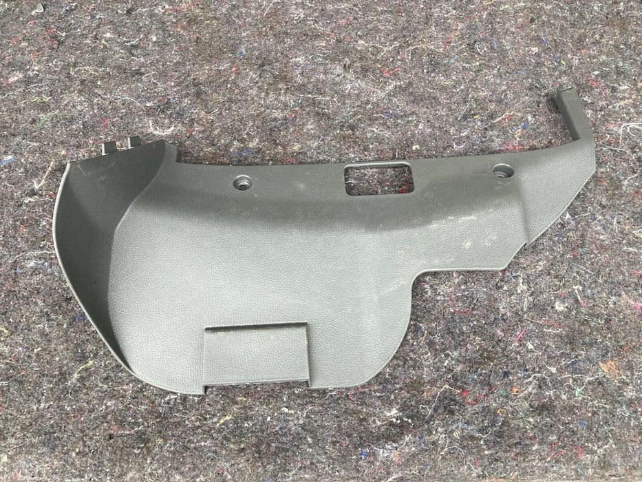 2005-2007 Volvo S60R S60 V70 R Right Lower Kick Panel Dash 09164894 OEM #1234M