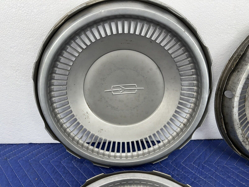 1974-1977 Oldsmobile Cutlass Hub Cap Wheel Cover Set of 4 415121 15” OEM #3318E
