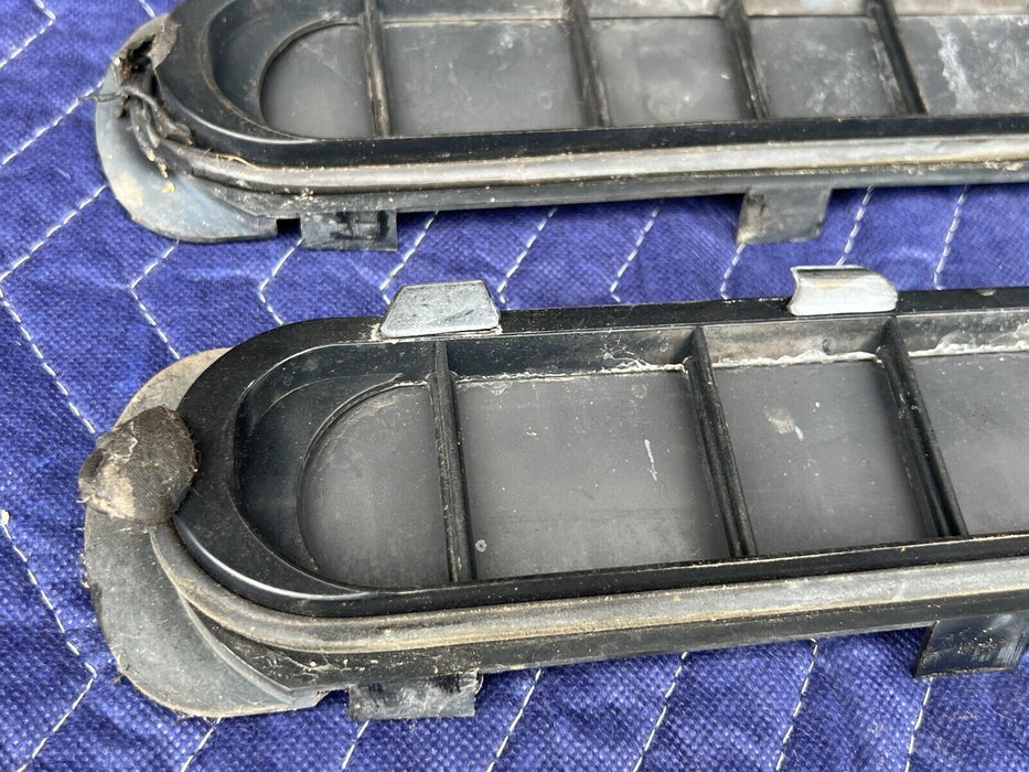 1979-1985 Mercedes 300SD W126 Pair Trunk Ventilation Vents 1268370030 OEM #346EM