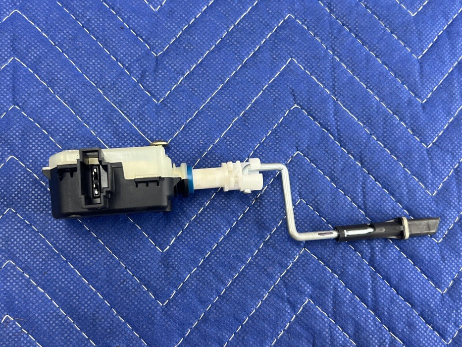 2006-2010 VW Jetta 2.5L Fuel Gas Door Lock Release Actuator 1K5959782 OEM #79MC