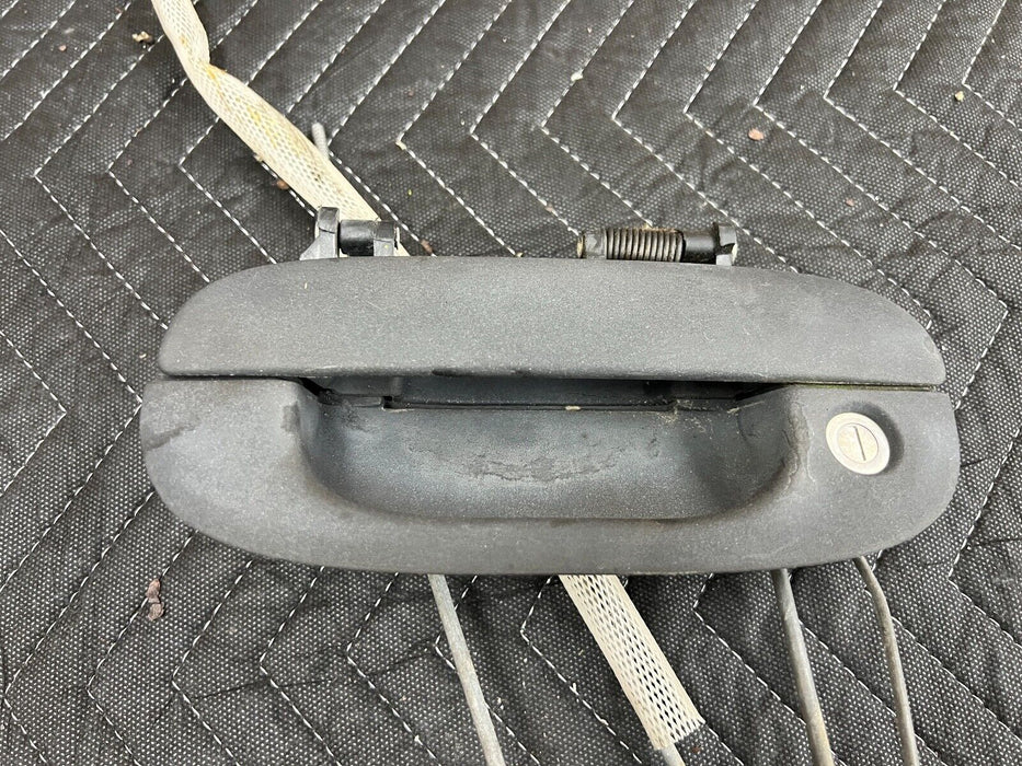 1998-2001 Dodge Ram 1500 Exterior LH Driver Door Handle Assembly OEM #747EM