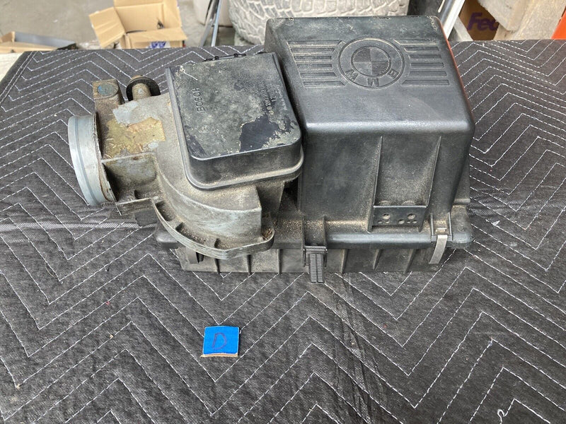 1982-1994 BMW E30 318i 325i MAF Mass Airflow Sensor Air Filter Box OEM #2316M