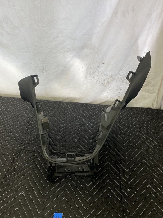 2009-2010 Pontiac Vibe Center Console Lower Dash Trim Surround Gray OEM #3160E