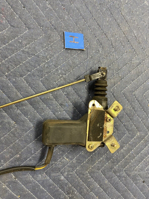 1979-1993 Volvo 240 Left Rear or Right Front 1315178 Door Lock Actuator #2168E