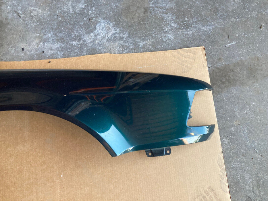 1986-1994 BMW 7 Series E32 Front Fender Right Passenger Green Panel OEM #1073M