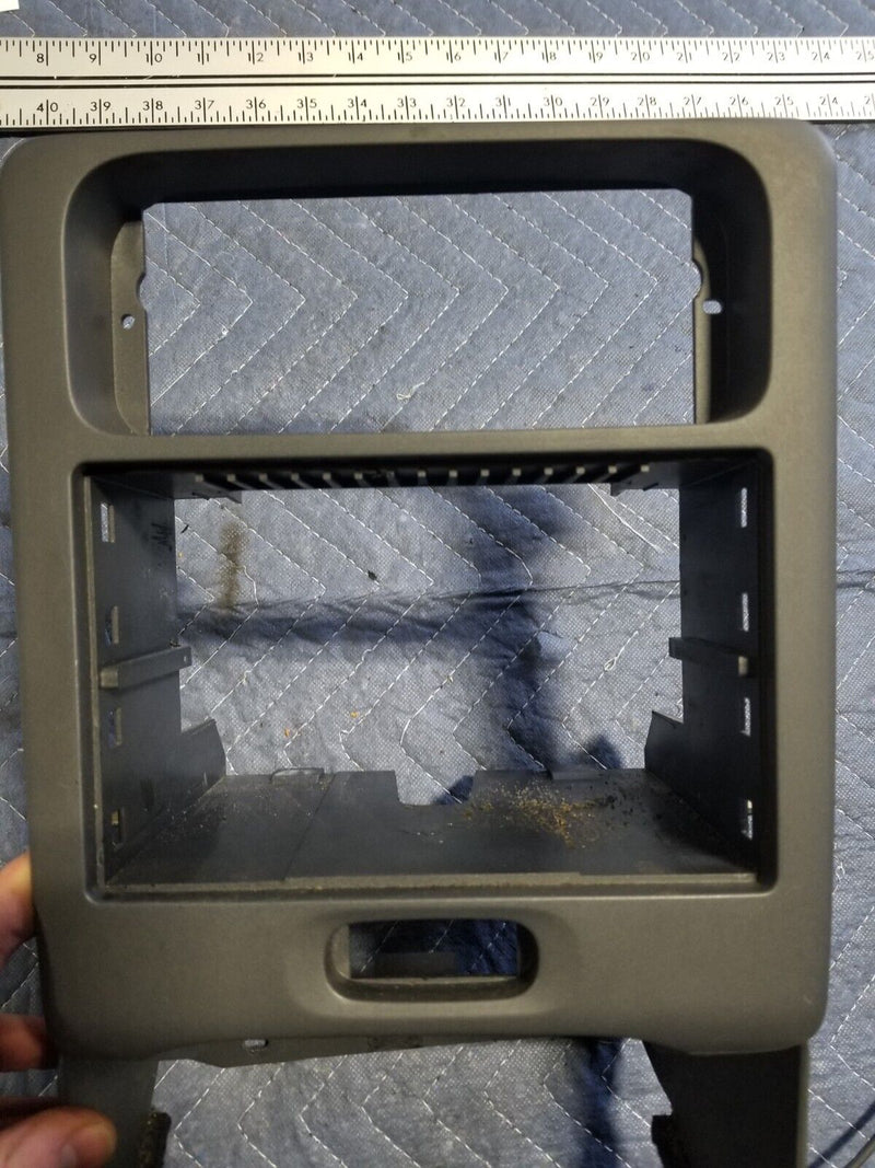 1998-2000 Volvo V70 S70 V70R Dash Radio Mount Surround Bezel Dk Gray OEM #335AN