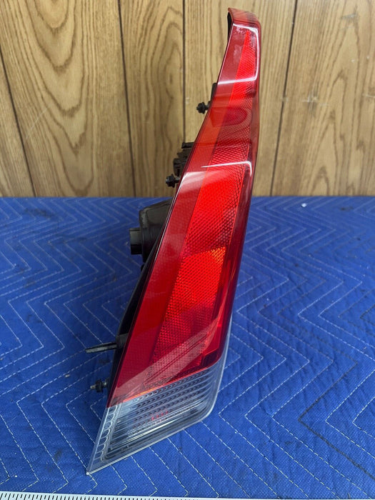 2005-2007 Volvo S60R V70R Driver Left LH Rear Brake Tail Light Lamp OEM #1185EM