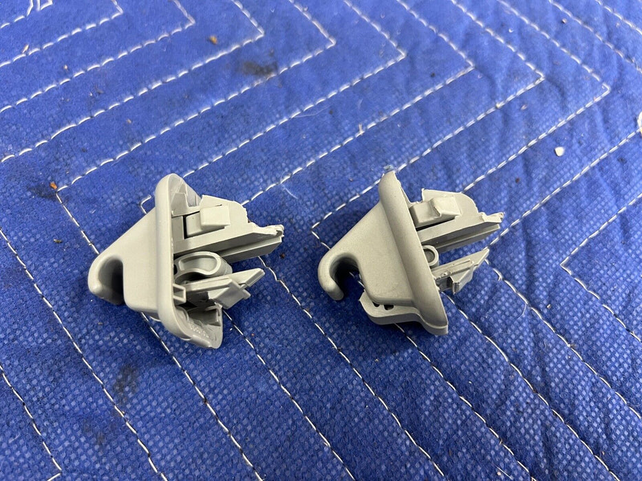 2005 2006 2007 Volvo S60R S60 V70R Interior Sun Visor Clip Hooks Pair OEM#1214EM